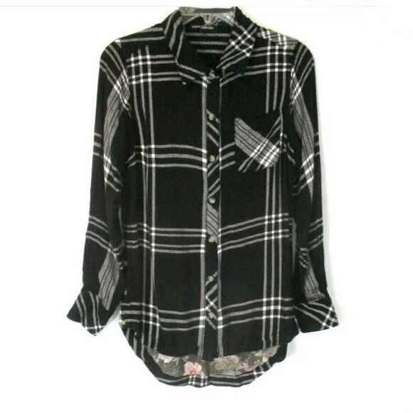 Tolani Collection Plaid Top with Printed Velvet Back - Picture 2 of 5